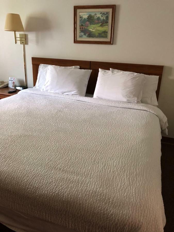 Coronado Motel & Rv Park Lindsborg Esterno foto